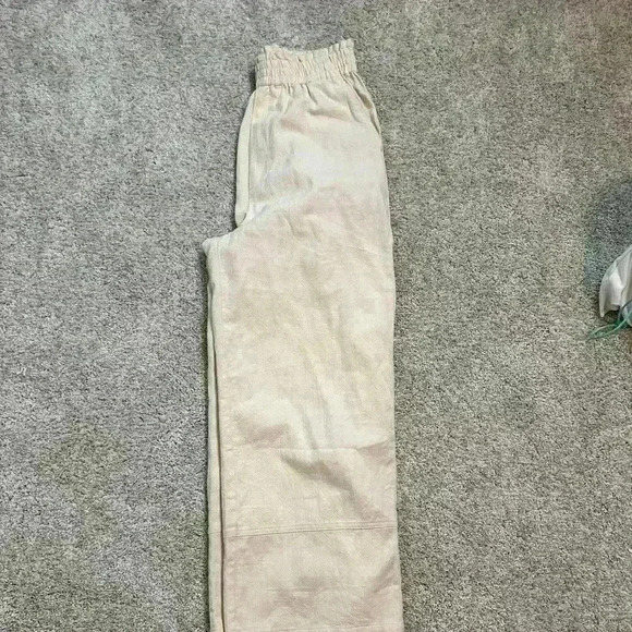 Gorgeous cream colored wide leg pants - Picture 1 of 3